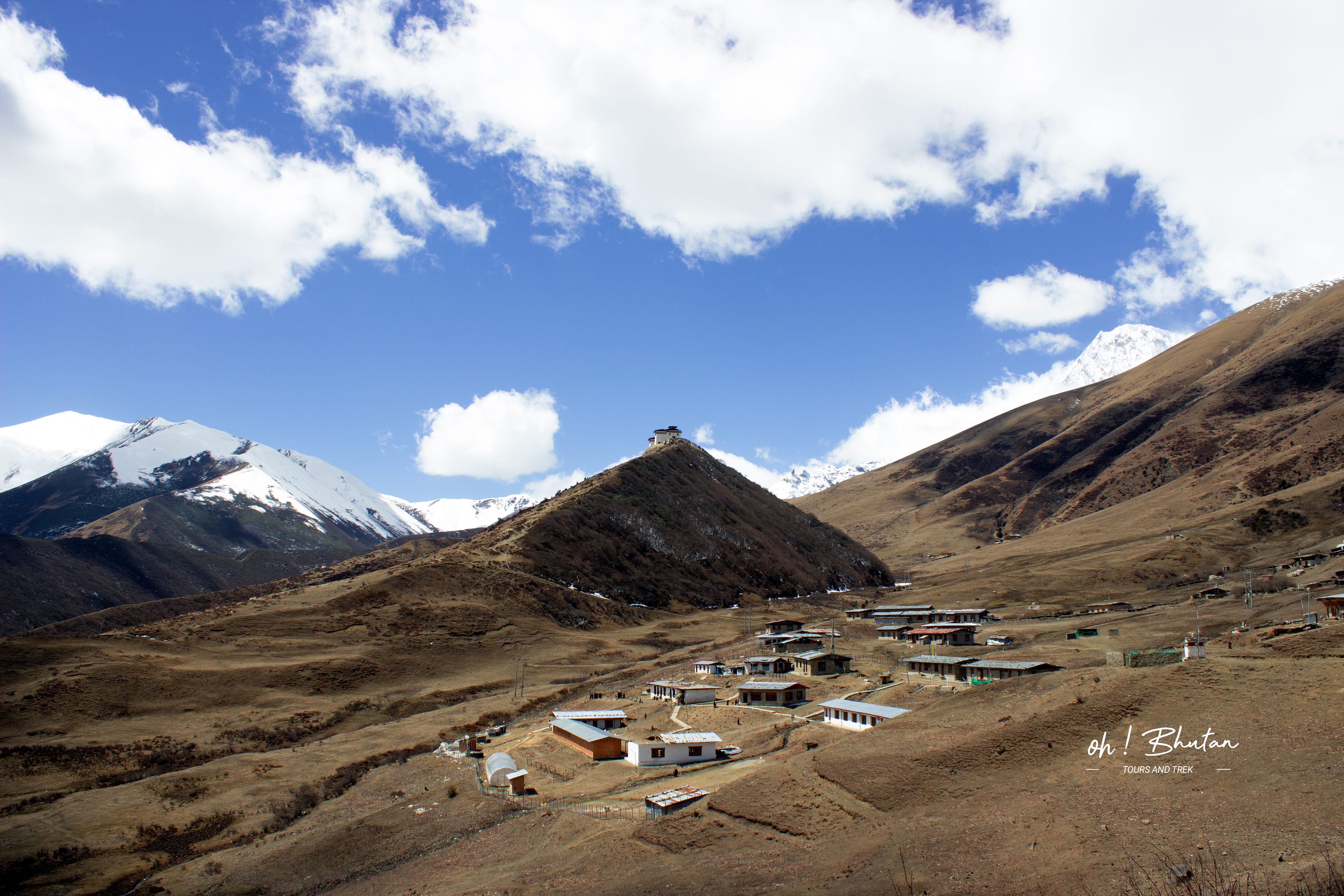 Jomolhari Trek — Paro Chhu valley